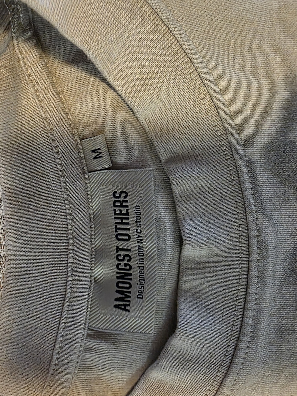 Amongst Others Men’s Crew Neck Shirt - Beige